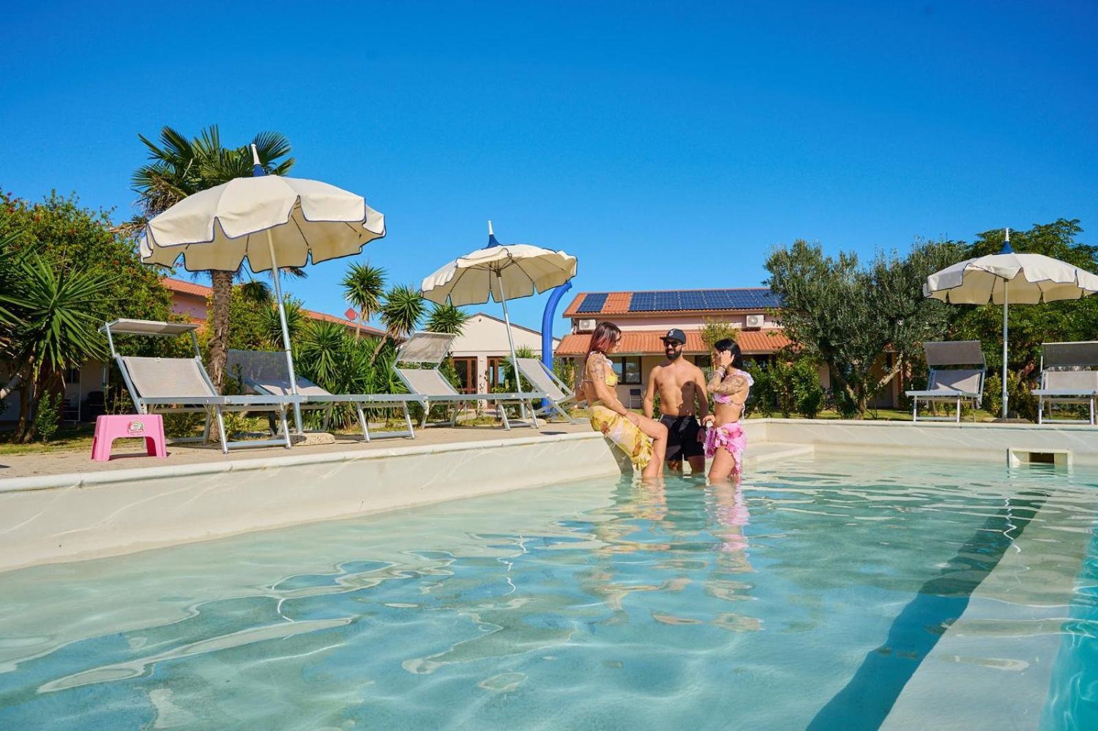 Delfino Tuscany Resort Marina di Cecina Ngoại thất bức ảnh